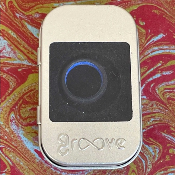 GROOVE LIFE Black/Deep Blue Thin Silicone Ring Band Sz 4 - Picture 3 of 4